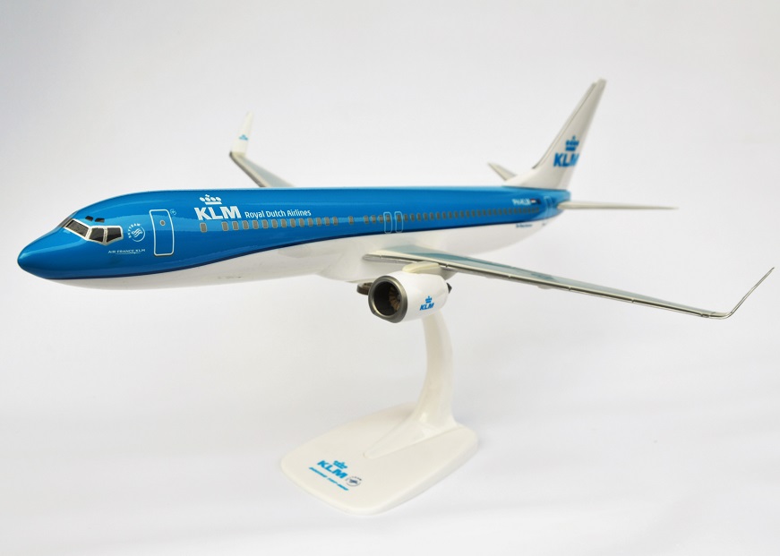  KLM Boeing 737-900