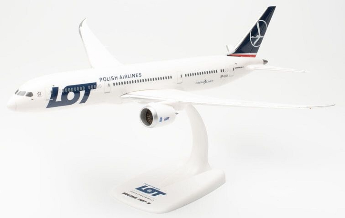 Boeing 787-9 D. LOT Polish Airlines